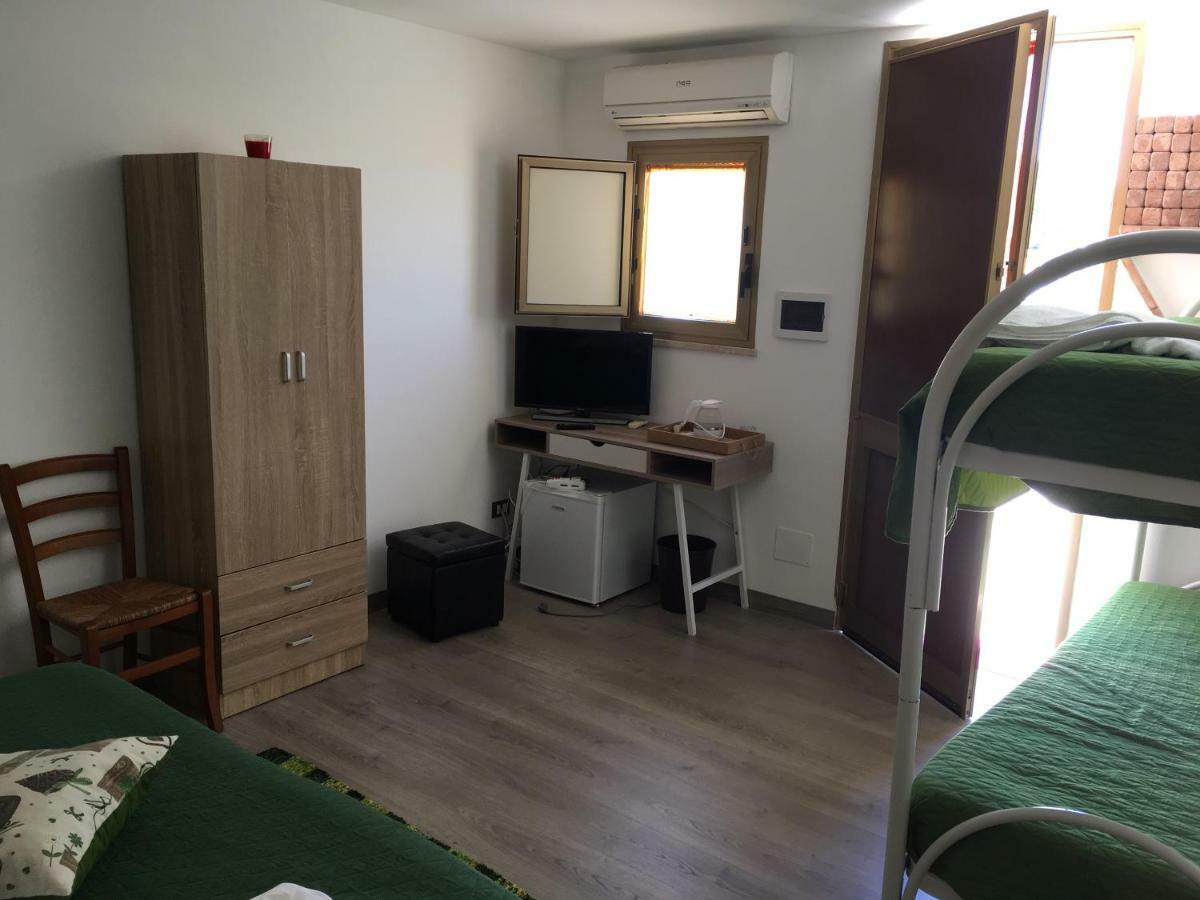 Camere Con Terrazzino Valderice Εξωτερικό φωτογραφία